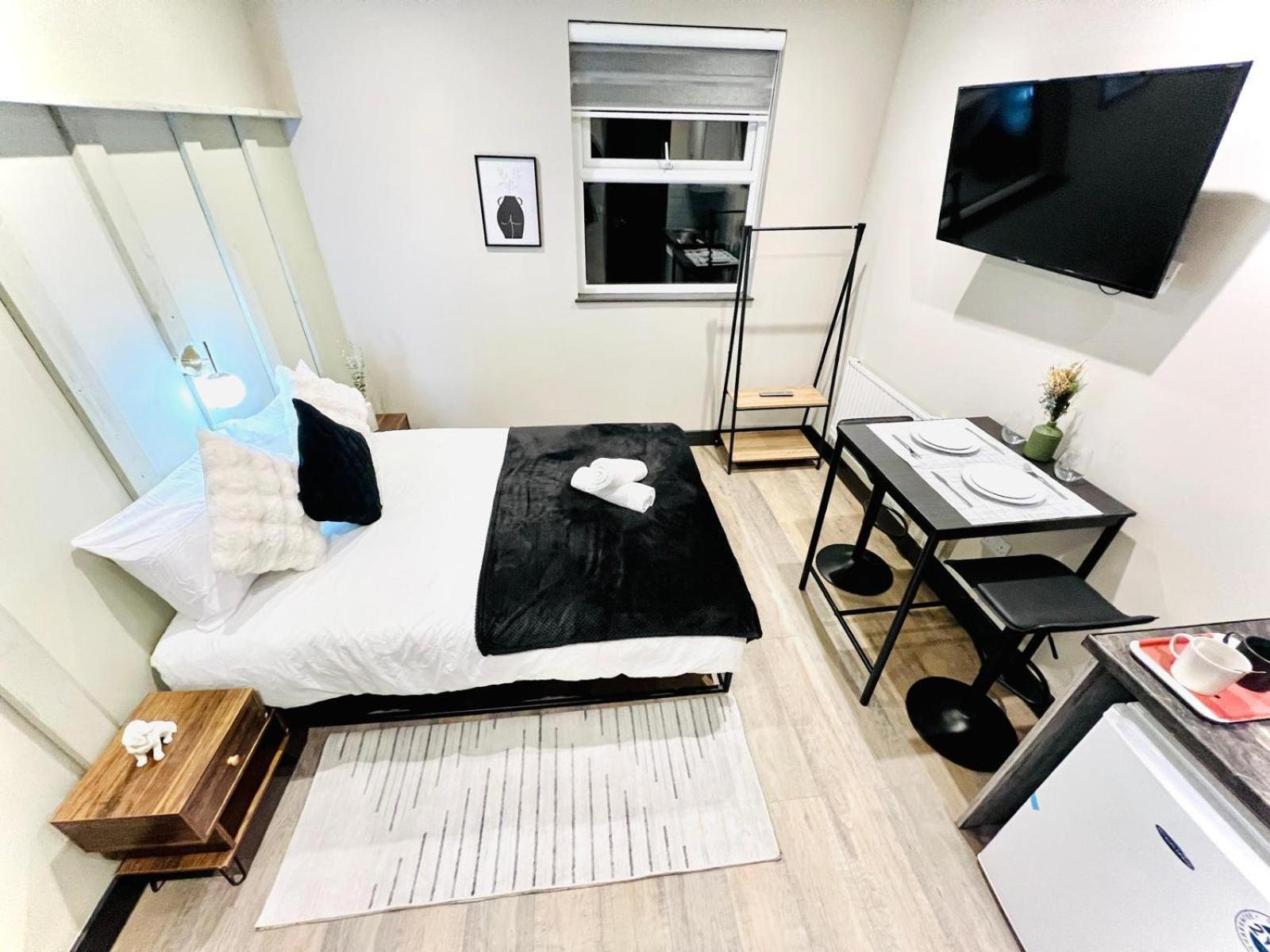 London 72 City Center Studio Top Location I Εξωτερικό φωτογραφία