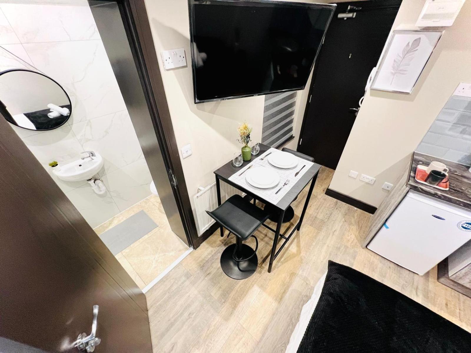 London 72 City Center Studio Top Location I Εξωτερικό φωτογραφία